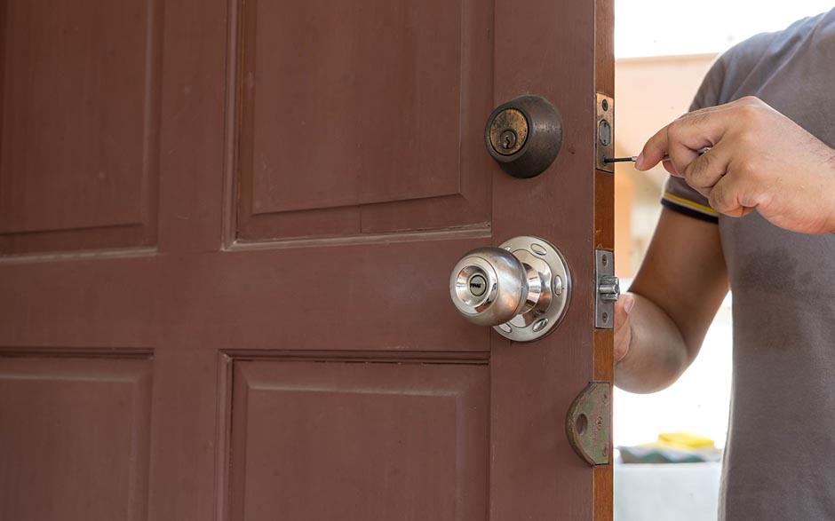 serrurier tarif ouverture porte Bois-le-Roi